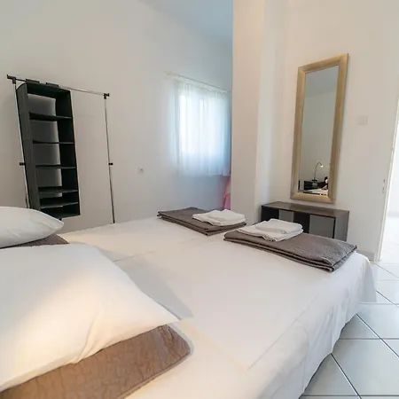 Apartment Marin Vinjerac